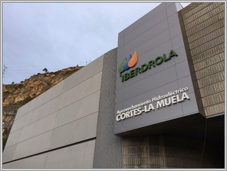 Edificios auxiliares de la C.H. La Muela en Cortes de Pallas