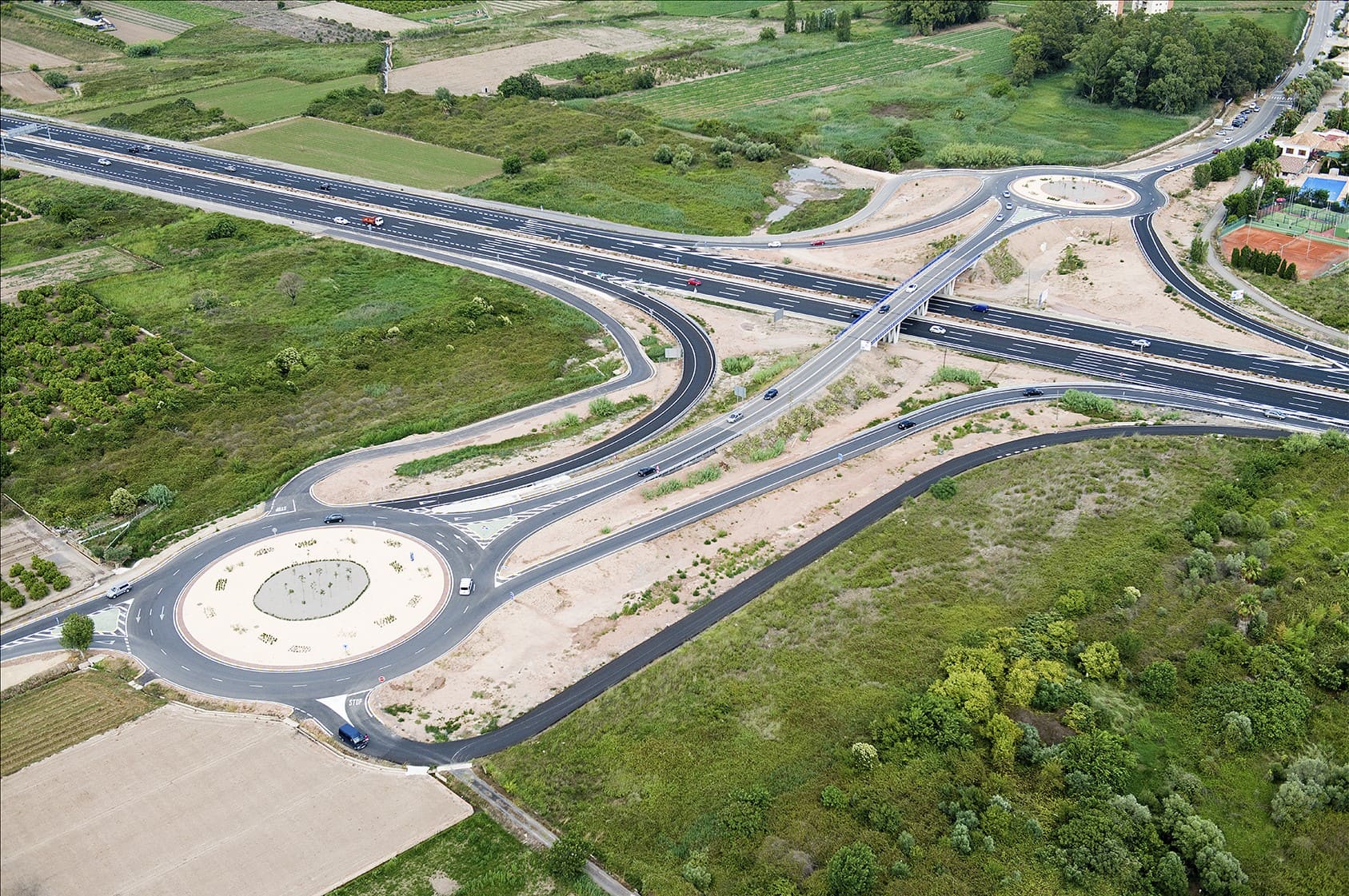 AMPLIACIÓN A TRES CARRILES AUTOVÍA V21