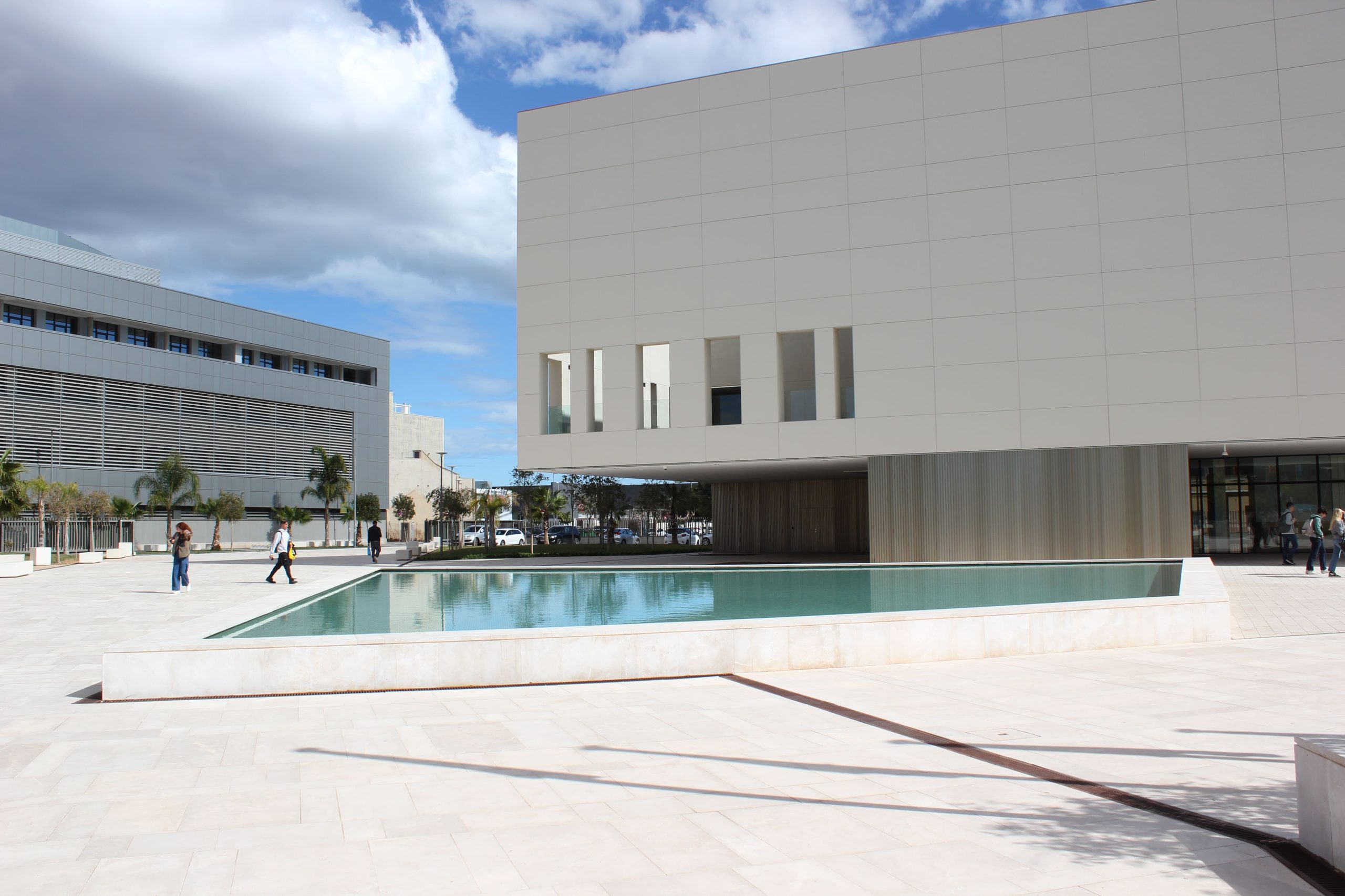 URBANIZACIÓN PARCELA CENTRAL UNIVERSIDAD CEU CARDENAL HERRERA