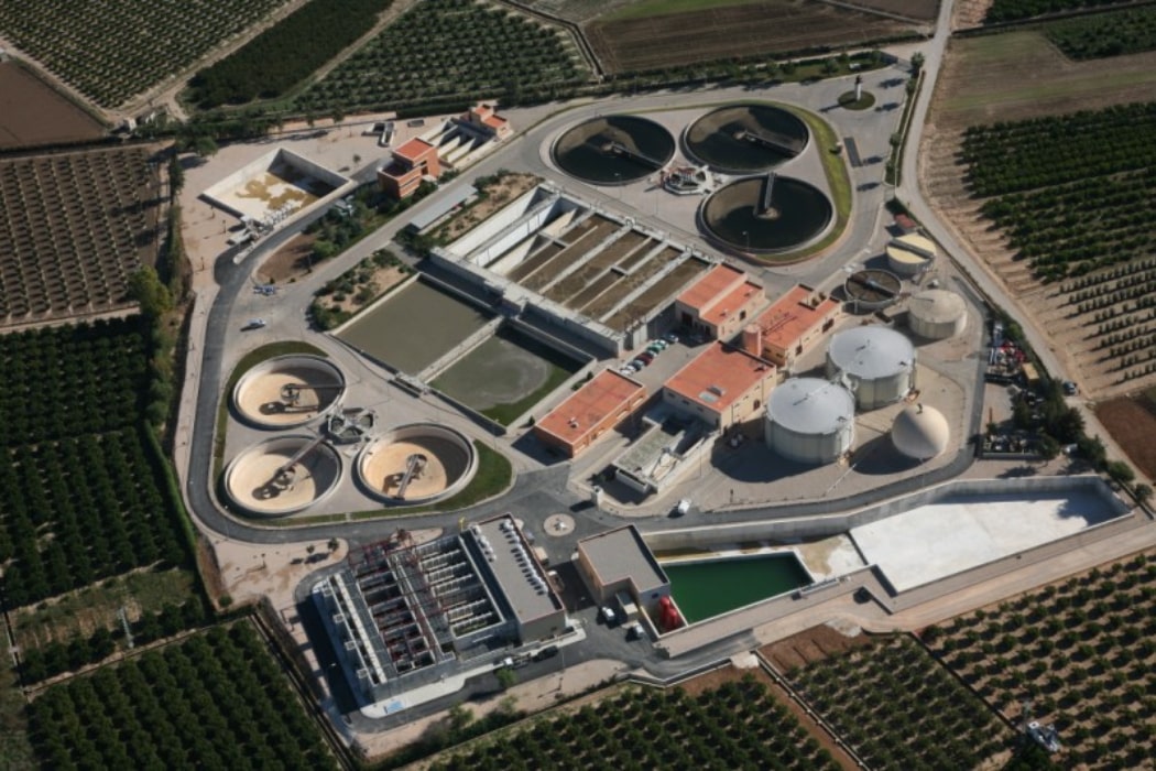 REUTILIZACIÓN DE LAS AGUAS RESIDUALES DEPURADAS EN ALBUFERA SUR