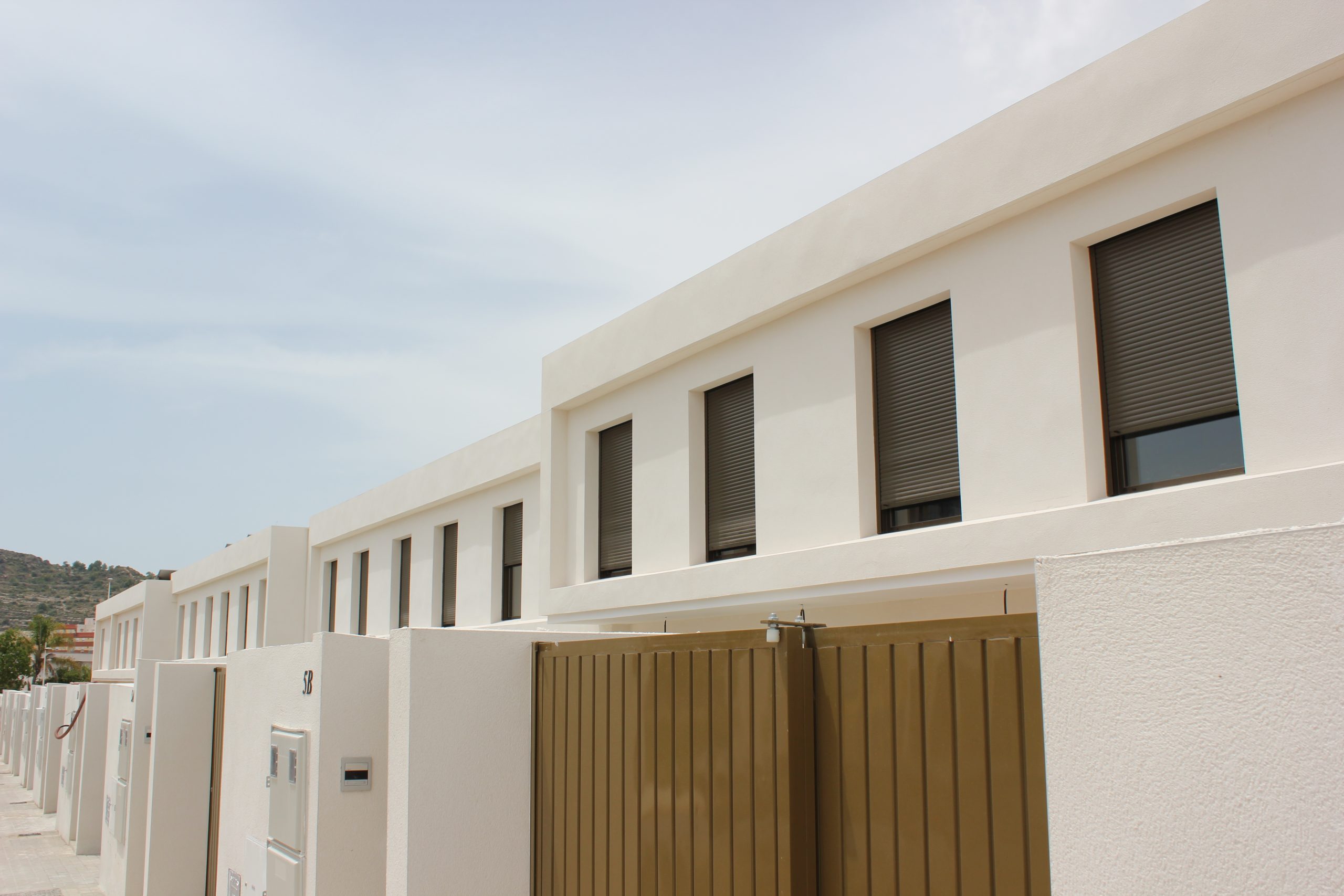 20 VIVIENDAS ADOSADAS EN SAGUNTO