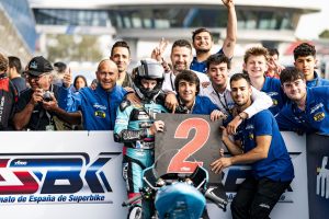 Urbamed patrocinador del equipo de motociclismo Aspar KSB technical academy