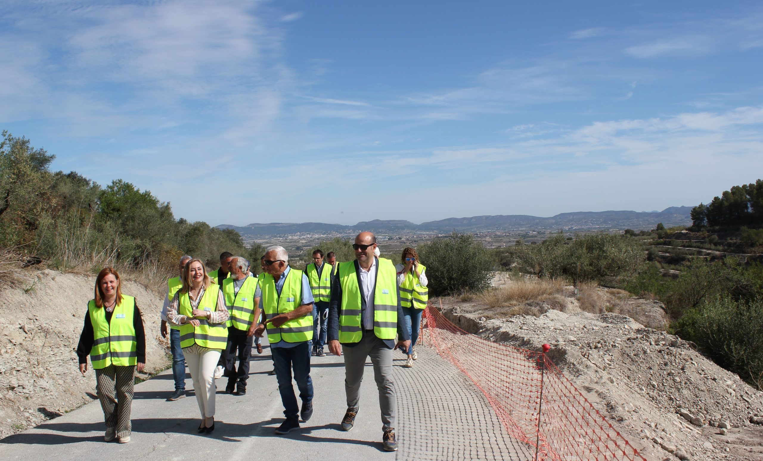 Visita Diputada de Carreteras a la obra de Beniatjar