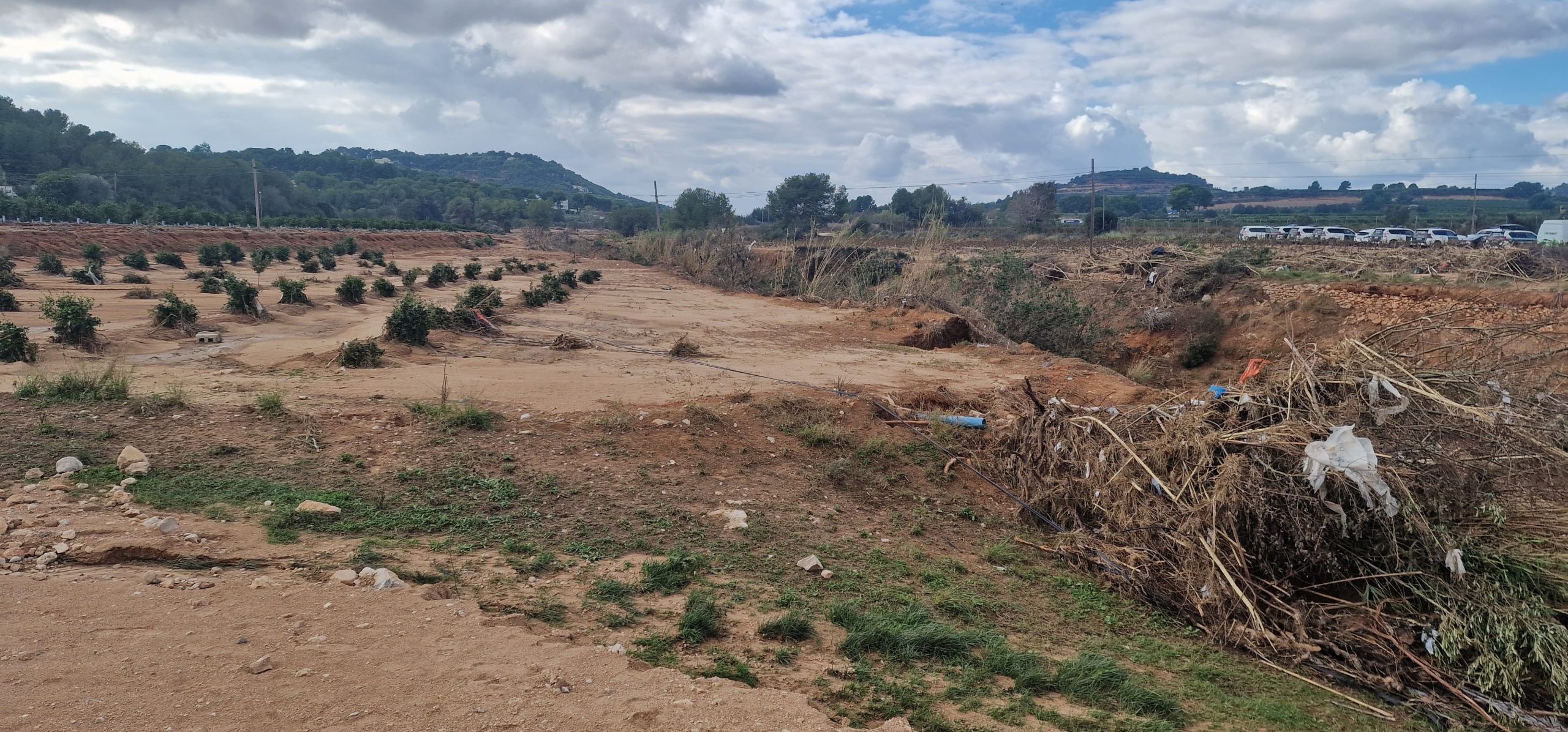 OBRAS DE EMERGENCIA: BARRANCO LOS PELOS EN CHIVA Y GODELLETA
